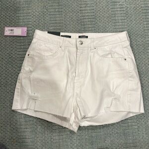 Wild fable 14 Jean short